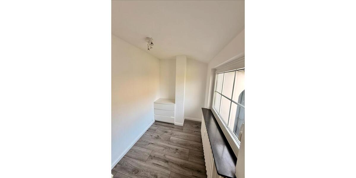 Dachgeschoßwohnung Wurster Nordseeküste - 2.5 Zimmer, 80 m&sup2;, 780&euro; | Angebot:25972260