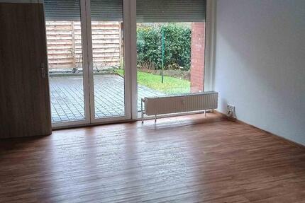 Wohnung Cadenberge - 3 Zimmer, 81 m&sup2;, 650&euro; | Angebot:22556205