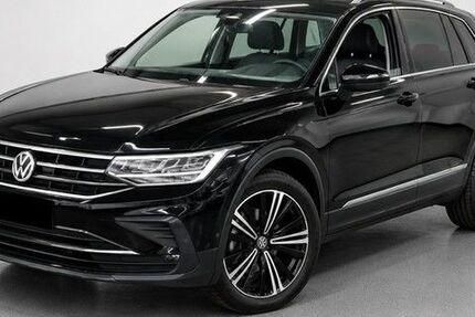VW Tiguan 57.039 km 23.907 &euro; Cuxhaven 27472