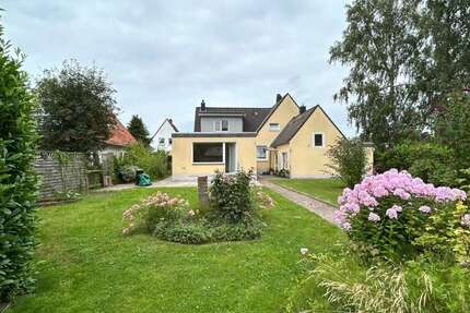 Wohnung Cuxhaven - 3.5 Zimmer, 95 m&sup2;, 950&euro; | Angebot:27178234