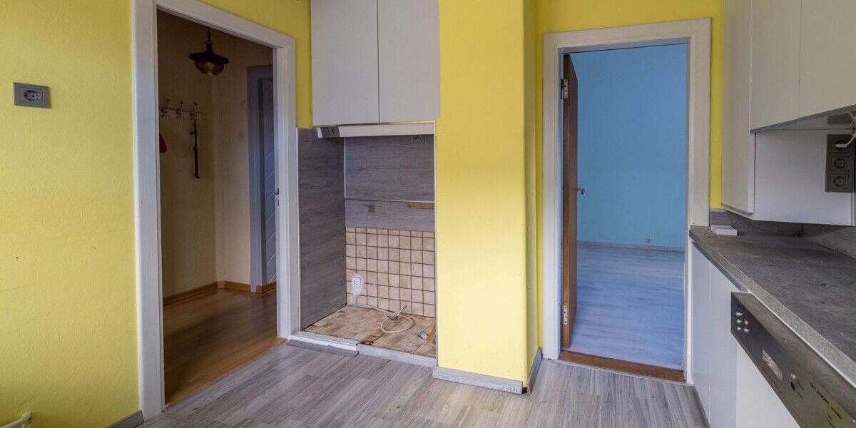 Einfamilienhaus Geestland Debstedt - 7 Zimmer, 121 m&sup2;, 195.000&euro; | Angebot:25676350