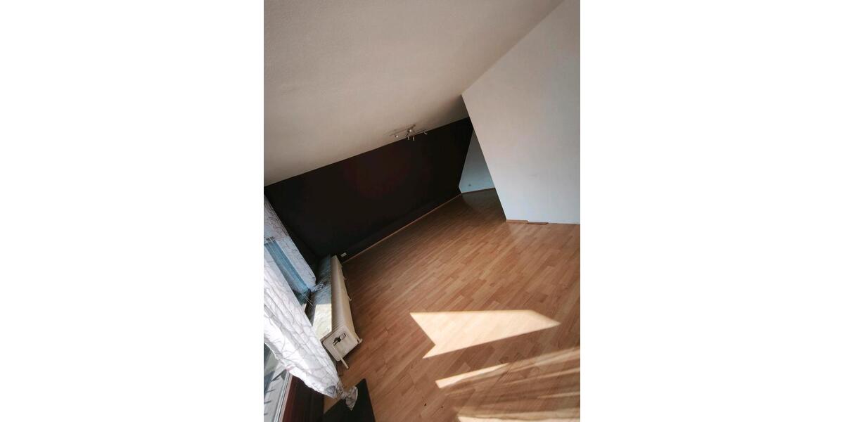 Etagenwohnung Geestland - 3 Zimmer, 87 m&sup2;, 480&euro; | Angebot:25297350
