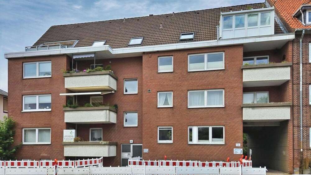 Etagenwohnung Cuxhaven Duhnen - 3 Zimmer, 90 m&sup2;, 198.000&euro; | Angebot:27095432