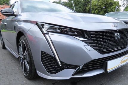 Peugeot 308 35.200 km 23.990 &euro; Geestland 27607