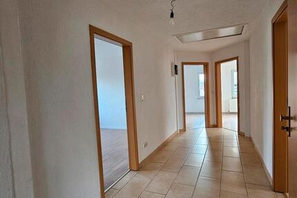 Wohnung Cuxhaven - 3 Zimmer, 80 m&sup2;, 650&euro; | Angebot:25999992