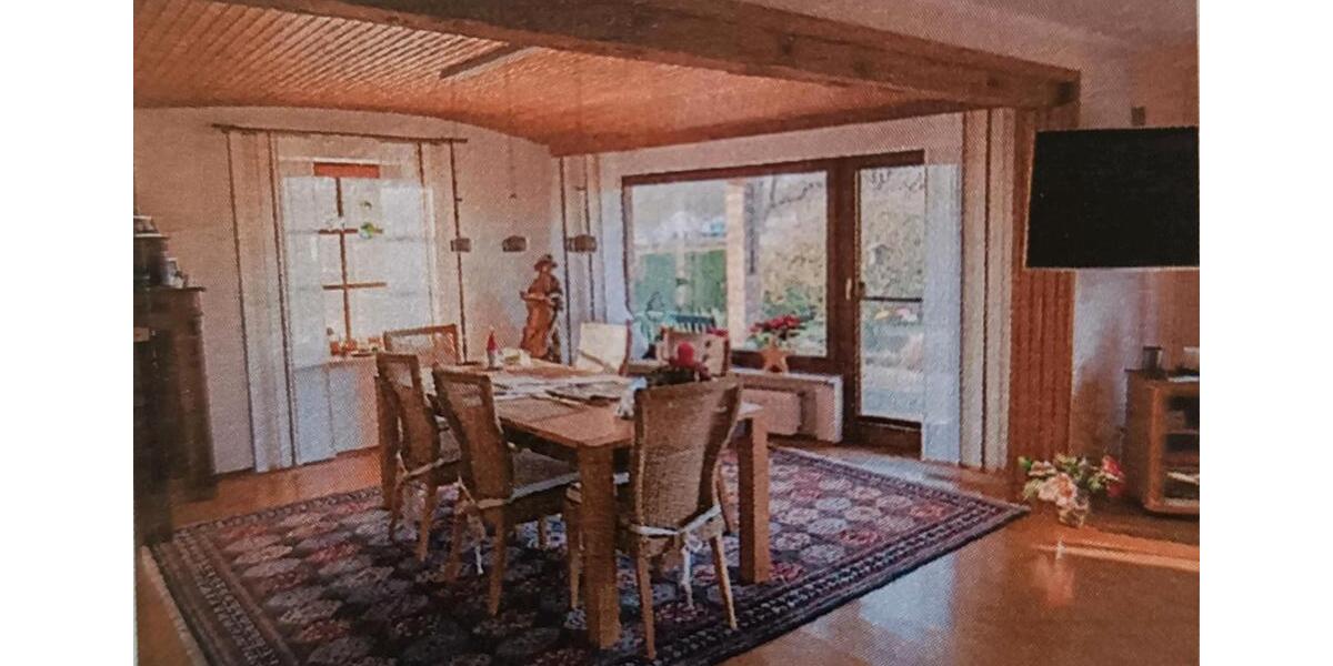 Einfamilienhaus Cuxhaven Groden - 8 Zimmer, 250 m&sup2;, 530.000&euro; | Angebot:27212317