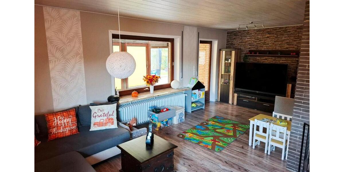 Einfamilienhaus Brunsbüttel - 5 Zimmer, 153 m&sup2;, 335.000&euro; | Angebot:24301805