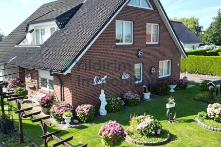 Haus Cuxhaven Döse - 6 Zimmer, 212 m&sup2;, 435.000&euro; | Angebot:25269225