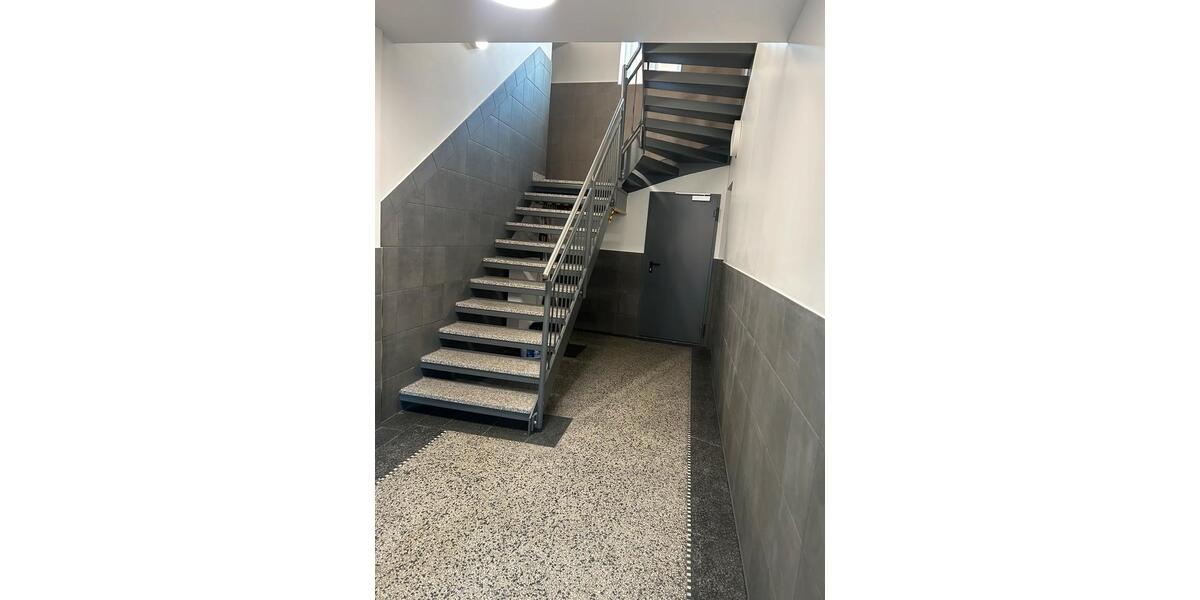 Etagenwohnung Otterndorf - 3 Zimmer, 77 m&sup2;, 800&euro; | Angebot:25946905