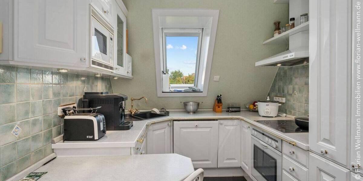 Mehrfamilienhaus, Wohnhaus Cuxhaven Döse - 8 Zimmer, 208 m&sup2;, 429.000&euro; | Angebot:25726094