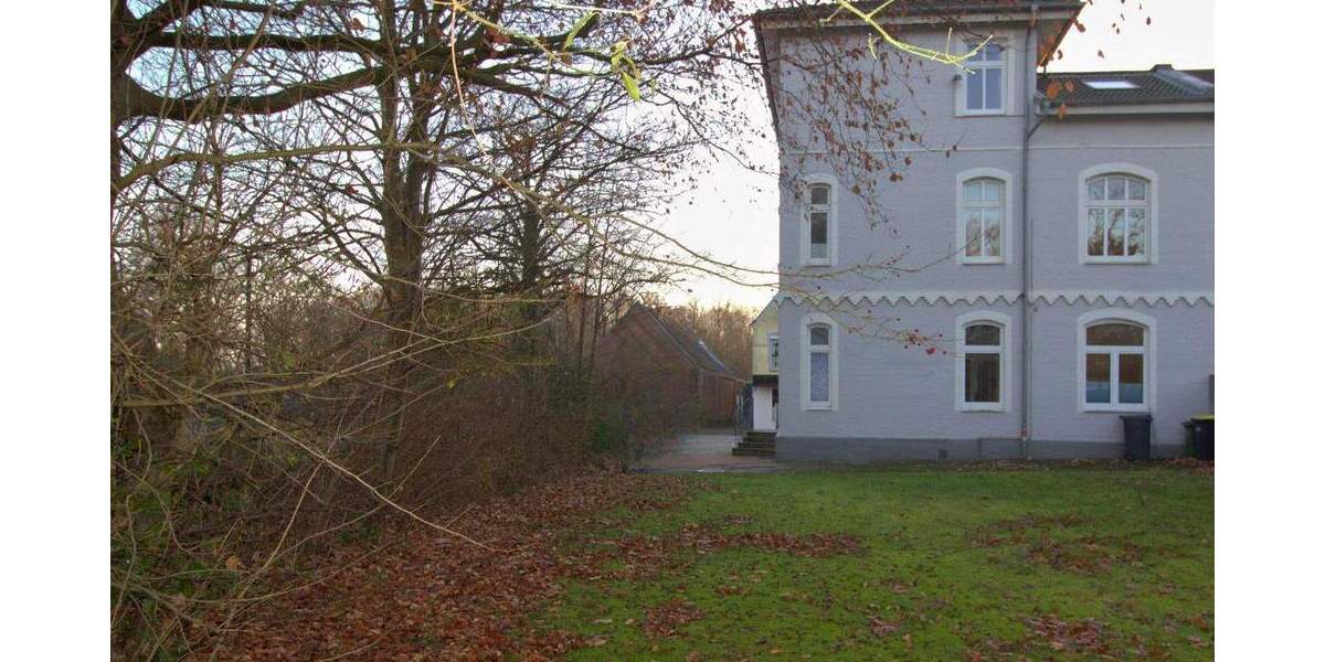 Einfamilienhaus Brunsbüttel - 9 Zimmer, 269 m&sup2;, 287.000&euro; | Angebot:25747319