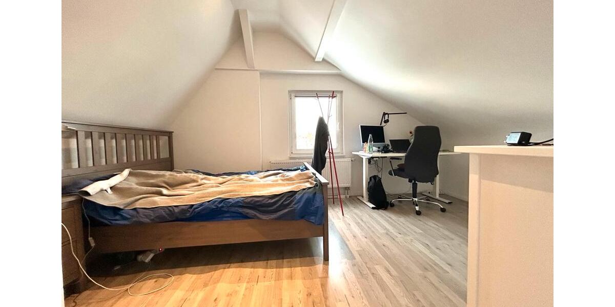 Dachgeschoßwohnung Geestland - 3 Zimmer, 88 m&sup2;, 690&euro; | Angebot:24551411