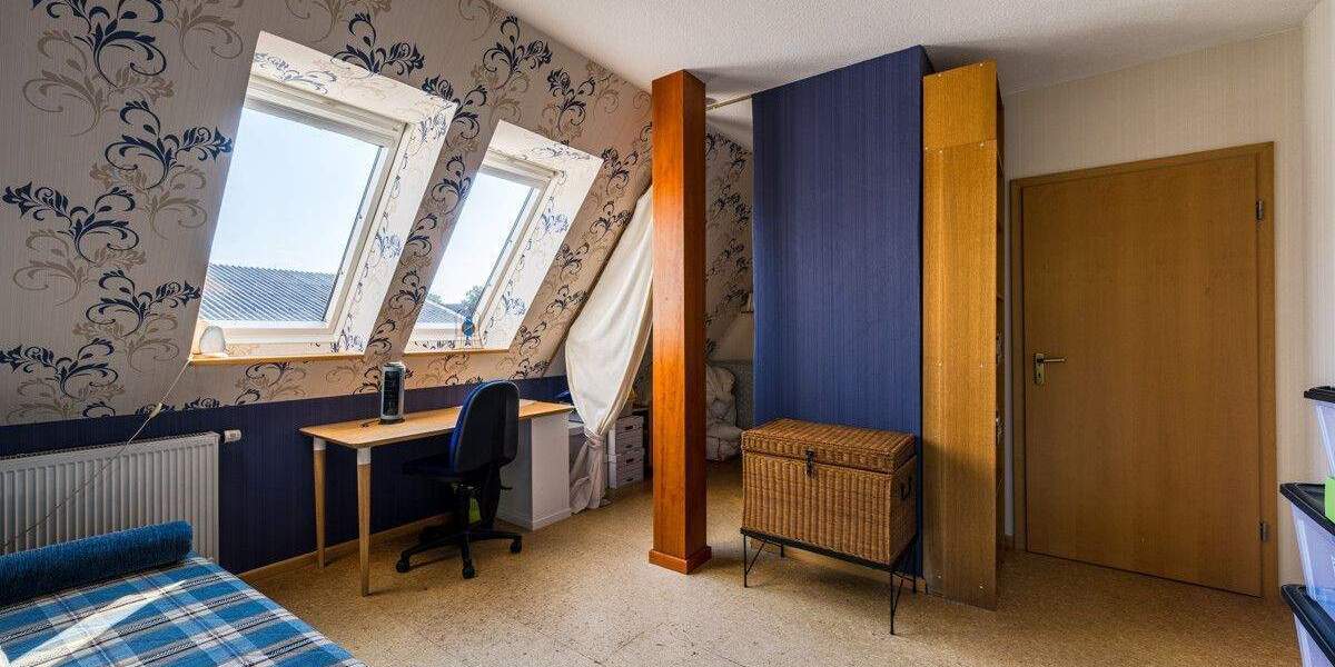 Einfamilienhaus Geestland-Debstedt Debstedt - 8 Zimmer, 242 m&sup2;, 570.000&euro; | Angebot:25737096