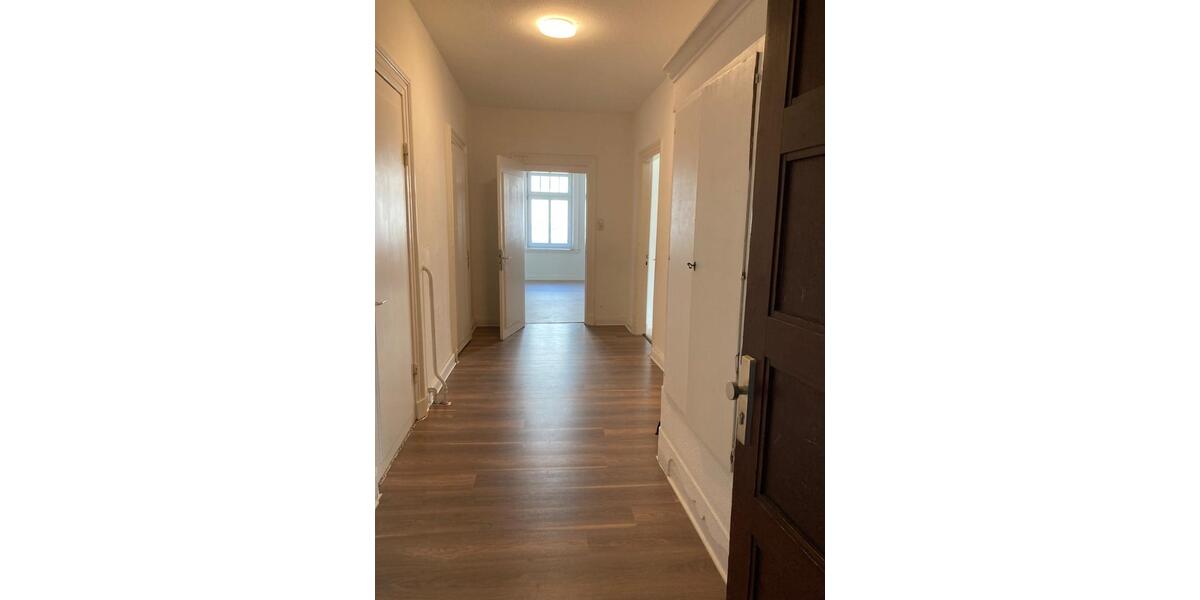 Etagenwohnung Cuxhaven - 3 Zimmer, 96 m&sup2;, 960&euro; | Angebot:25994069