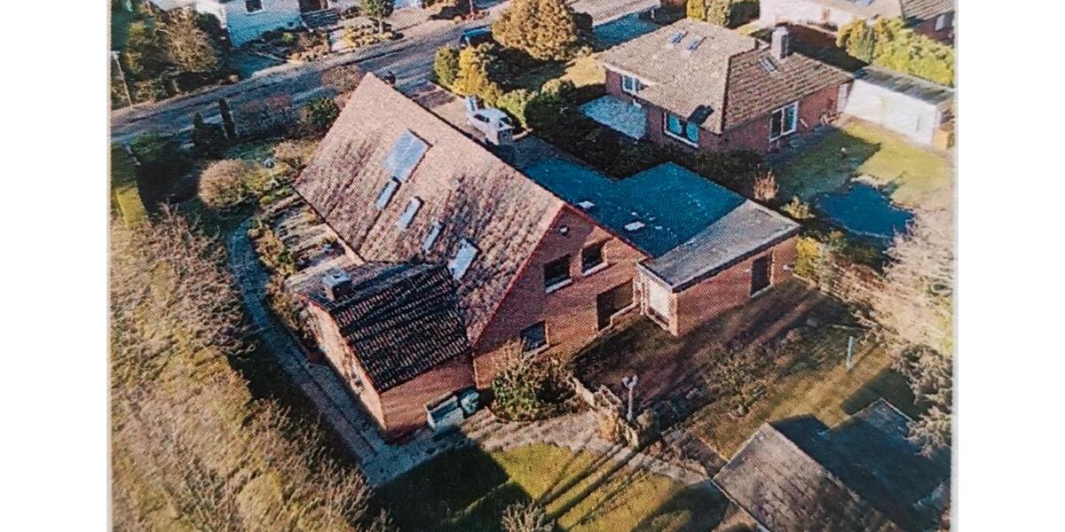 Einfamilienhaus Cuxhaven Groden - 8 Zimmer, 250 m&sup2;, 530.000&euro; | Angebot:27212317