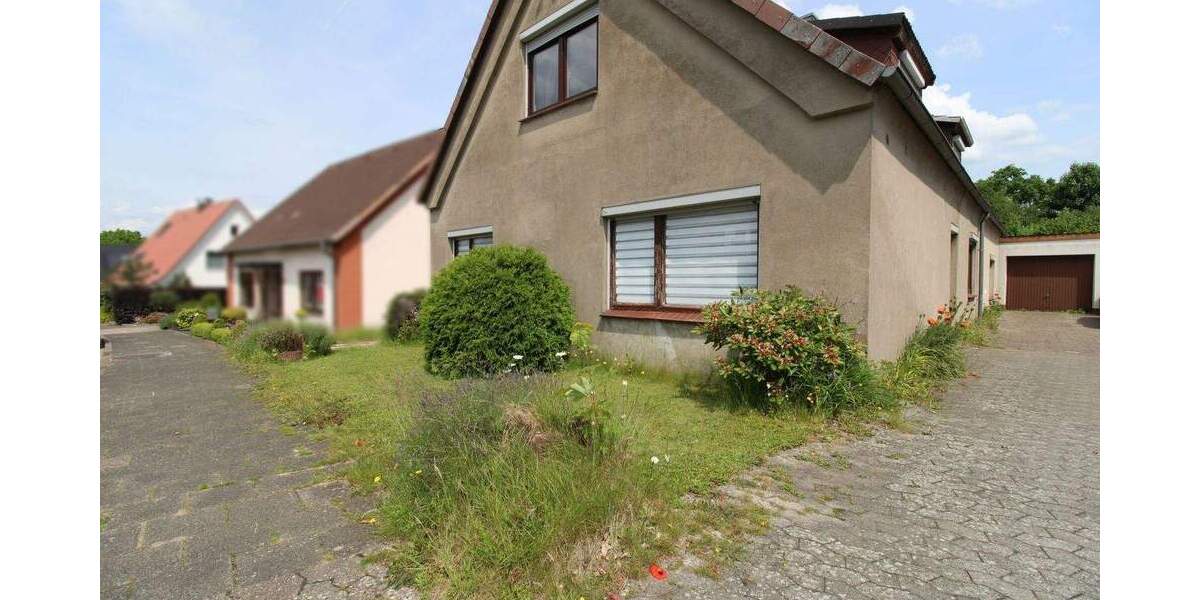 Einfamilienhaus Geestland Bad Bederkesa - 7 Zimmer, 180 m&sup2;, 155.000&euro; | Angebot:25749661