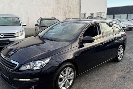 Peugeot 308 210.000 km 5.999 &euro; Cuxhaven 27474