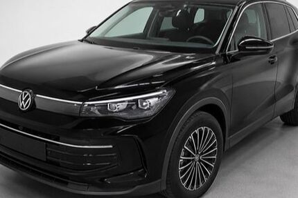 VW Tiguan 28.261 km 33.907 &euro; Cuxhaven 27472