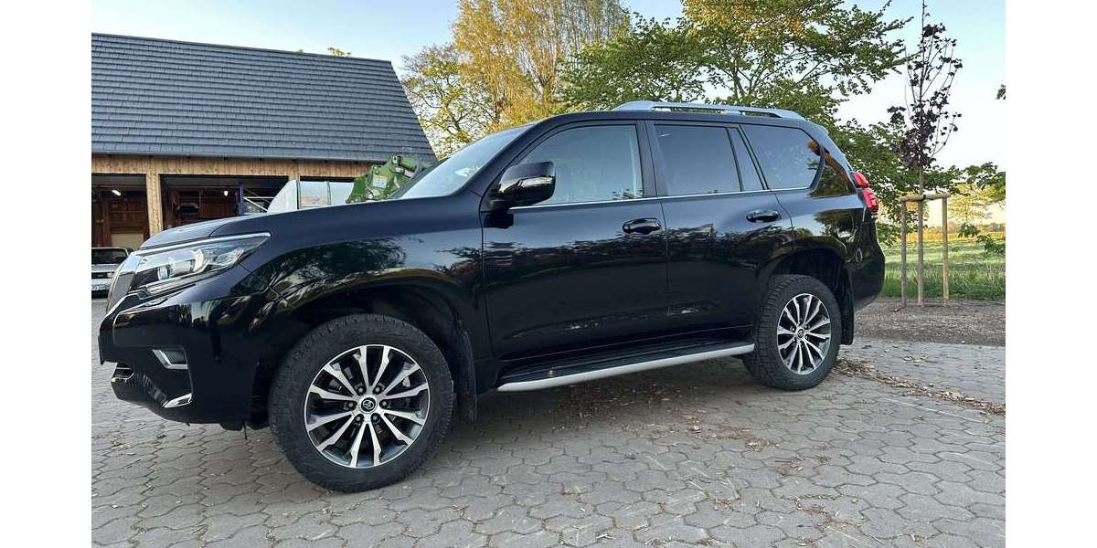 Toyota Land Cruiser 150.000 km 42.000 &euro; Bülkau 21782