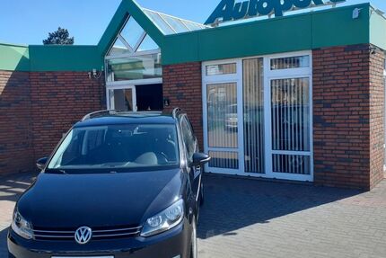 VW Touran 218.894 km 6.999 &euro; Cuxhaven 27472