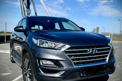 Hyundai TUCSON 80.500 km 15.200 &euro; Wurster Nordseeküste 27639