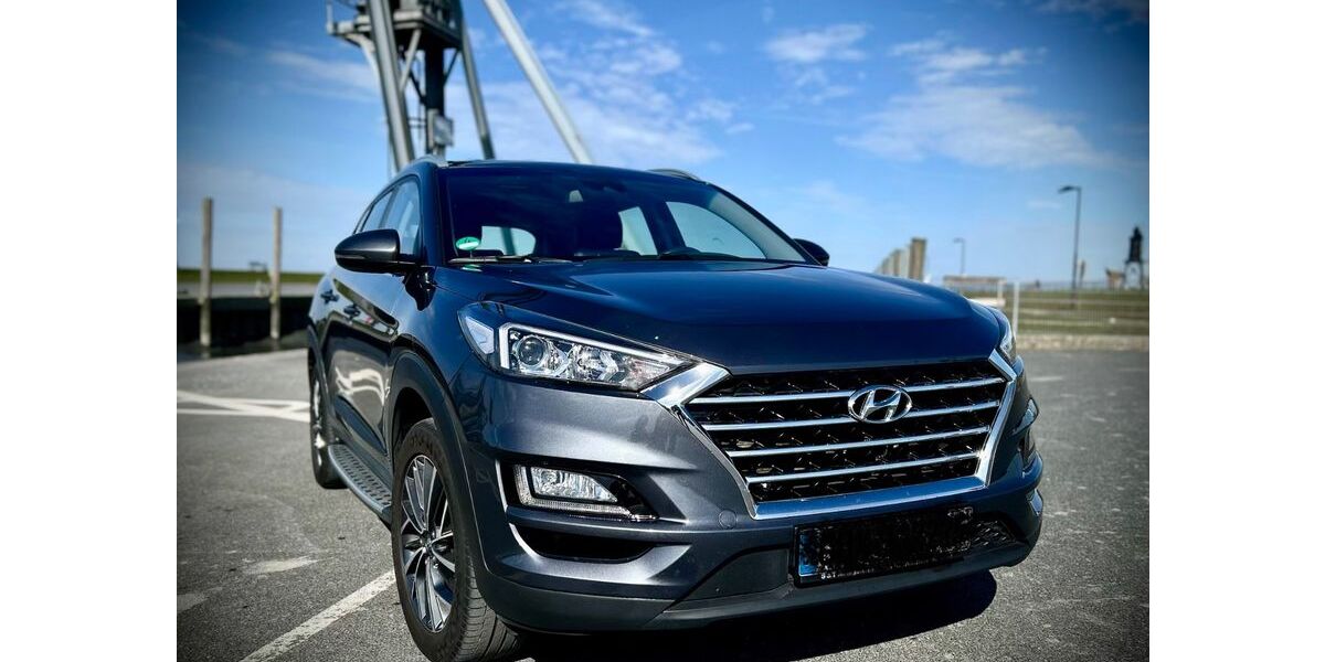 Hyundai TUCSON 80.500 km 15.200 &euro; Wurster Nordseeküste 27639