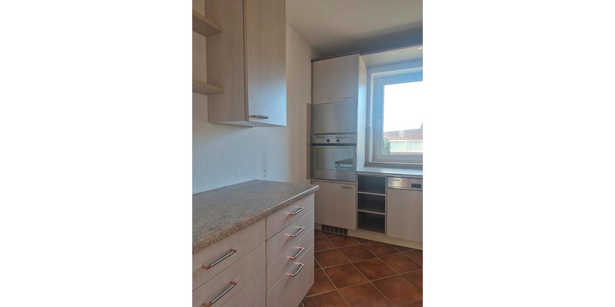 Etagenwohnung Cuxhaven - 4 Zimmer, 81 m&sup2;, 850&euro; | Angebot:25966597