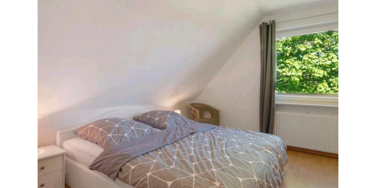 Etagenwohnung Cuxhaven Groden - 3 Zimmer, 77 m&sup2;, 89&euro; | Angebot:26566209