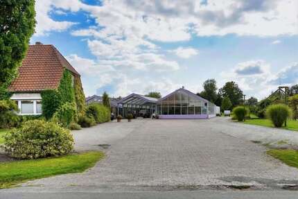 Haus Neuhaus - 6 Zimmer, 143 m&sup2;, 280.000&euro; | Angebot:25201891