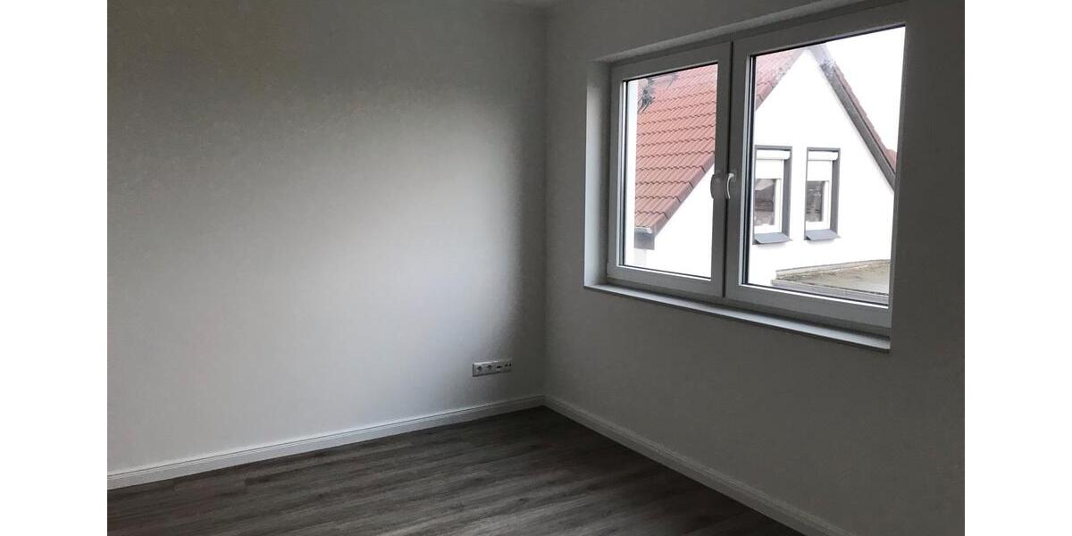 Dachgeschoßwohnung Brunsbüttel - 2 Zimmer, 42 m&sup2;, 692&euro; | Angebot:25452950