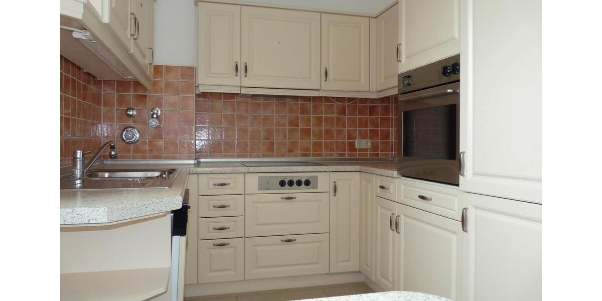 Etagenwohnung Cuxhaven Groden - 2.5 Zimmer, 77 m&sup2;, 845&euro; | Angebot:26050352