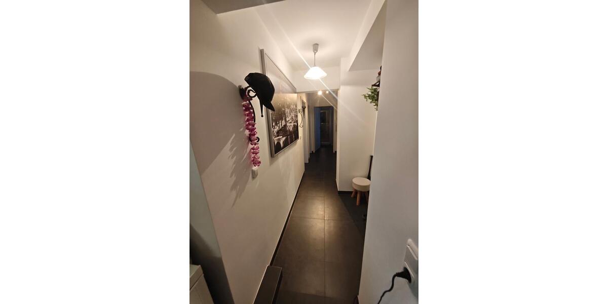 Dachgeschoßwohnung Cuxhaven - 3 Zimmer, 62 m&sup2;, 770&euro; | Angebot:25547941