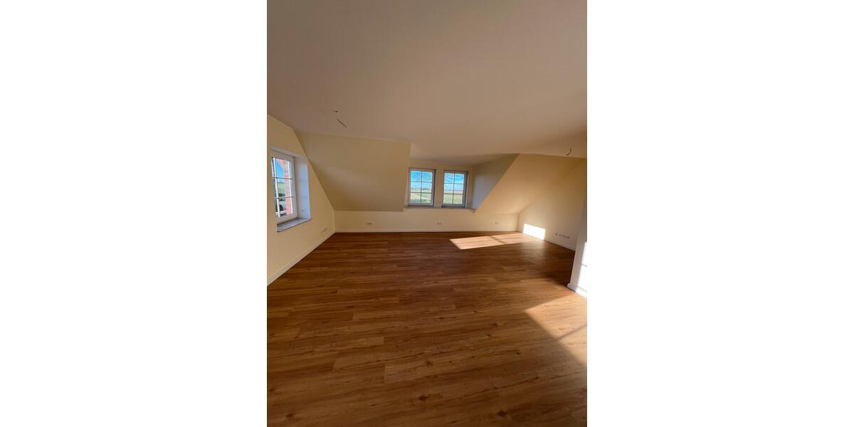 Etagenwohnung Marne - 2 Zimmer, 93 m&sup2;, 950&euro; | Angebot:24309661
