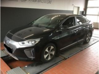 Hyundai IONIQ 101.871 km 12.905 &euro; Cuxhaven 27472