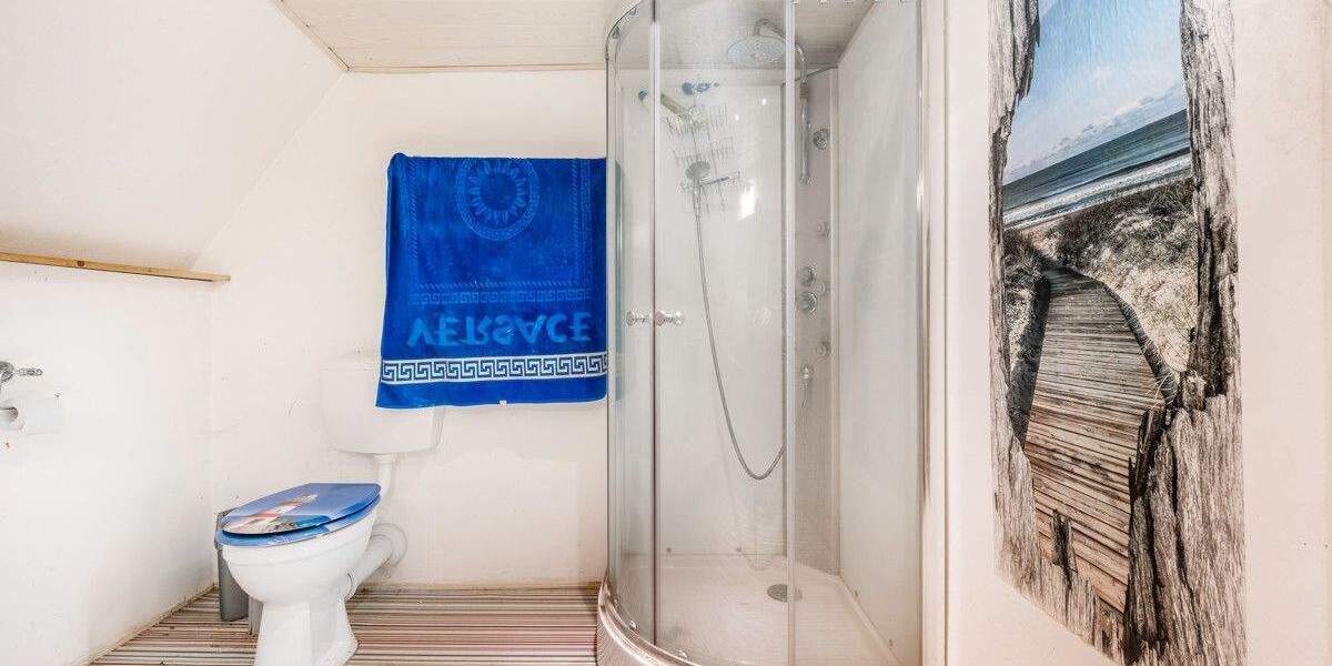 Einfamilienhaus Belum - 7 Zimmer, 339 m&sup2;, 249.000&euro; | Angebot:25729876