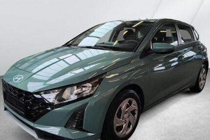 Hyundai i20 12.494 km 17.690 &euro; Cuxhaven 27472