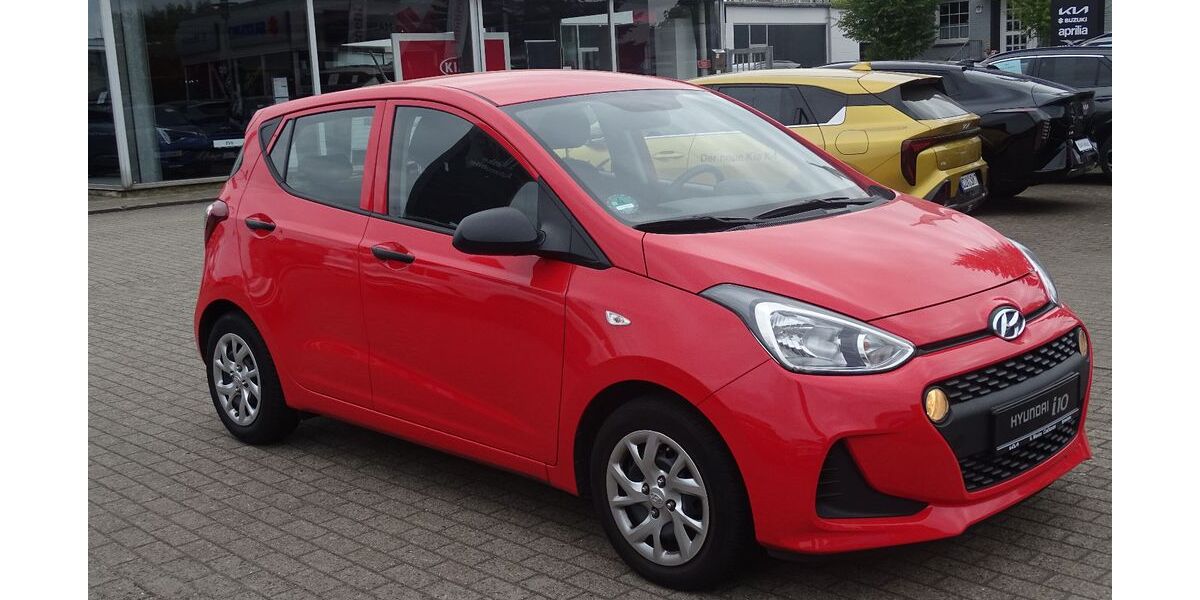 Hyundai i10 40.685 km 8.790 &euro; Cuxhaven 27472