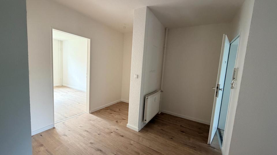 Etagenwohnung Brunsbüttel - 3 Zimmer, 77 m&sup2;, 654&euro; | Angebot:26635392