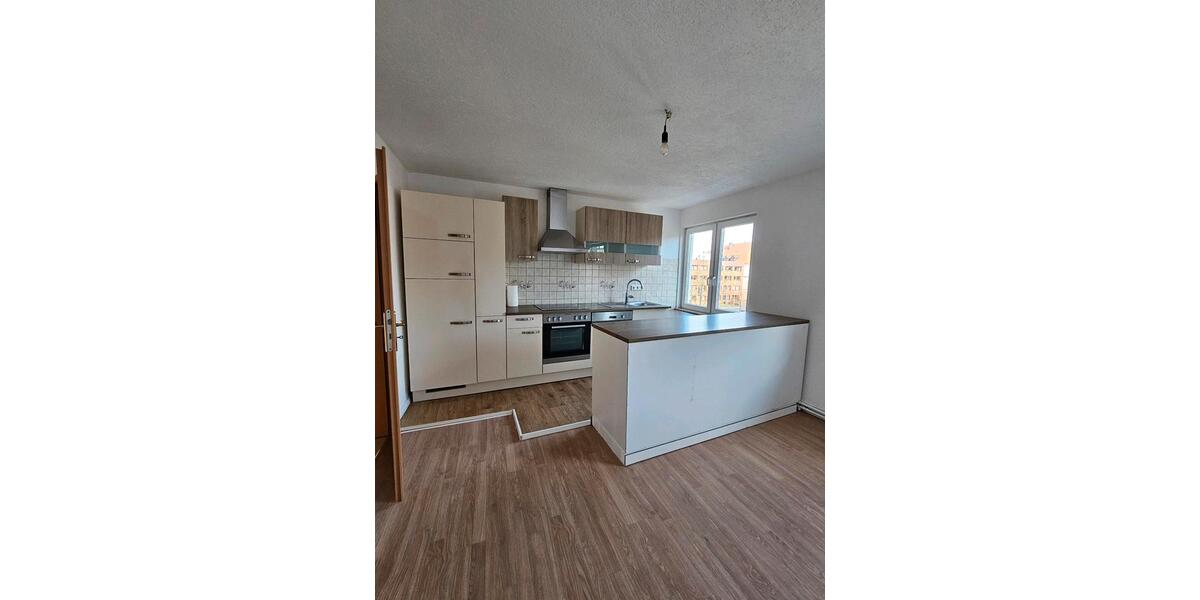 Dachgeschoßwohnung Cuxhaven - 3 Zimmer, 80 m&sup2;, 650&euro; | Angebot:25999992