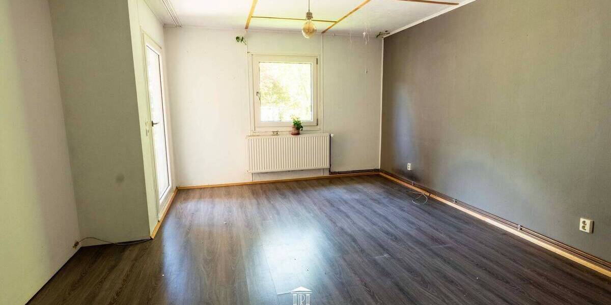 Einfamilienhaus Bülkau - 5 Zimmer, 120 m&sup2;, 99.000&euro; | Angebot:26702714