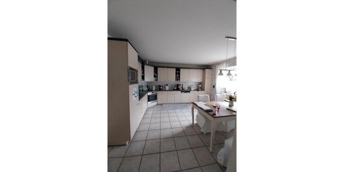 Erdgeschoßwohnung Geestland Bad Bederkesa - 5 Zimmer, 157 m&sup2;, 950&euro; | Angebot:26050338