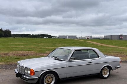 Mercedes-Benz 280 174.000 km 17.200 &euro; Cuxhaven 27478