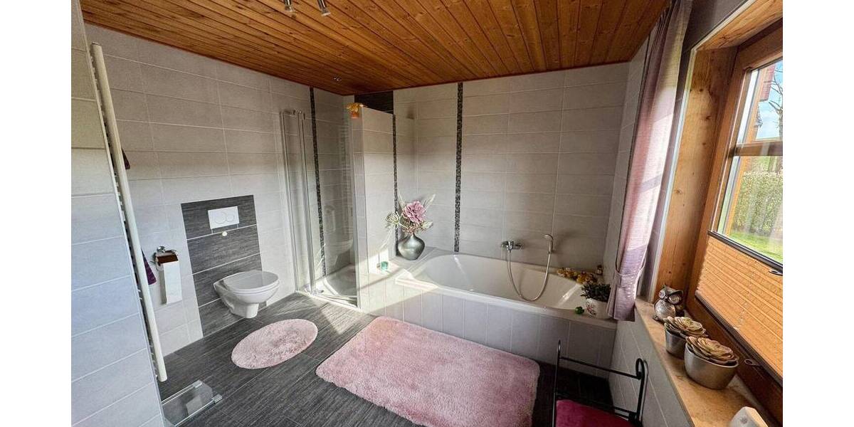 Bungalow Brunsbüttel - 3 Zimmer, 111 m&sup2;, 319.000&euro; | Angebot:26117684