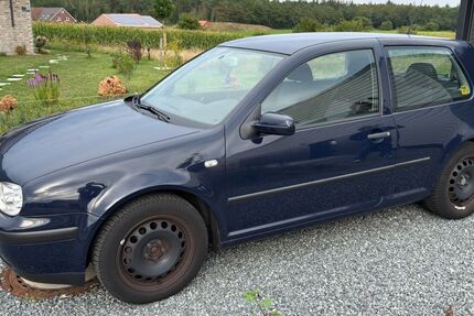 VW Golf 129.200 km 3.950 &euro; Geestland 27607