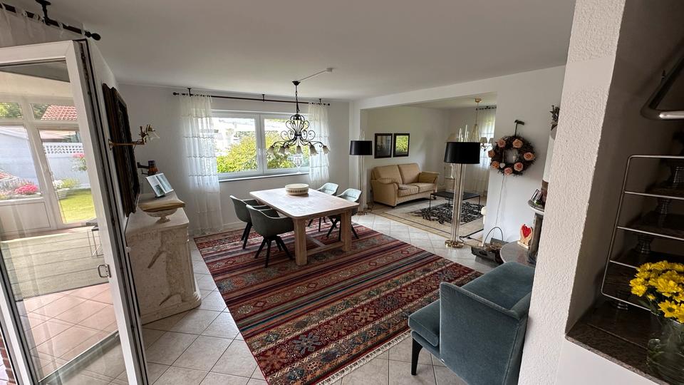 Einfamilienhaus Geestland - 7 Zimmer, 299 m&sup2;, 698.000&euro; | Angebot:25122491