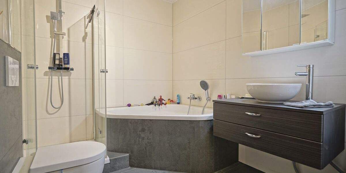 Etagenwohnung Geestland Langen - 4 Zimmer, 95 m&sup2;, 169.000&euro; | Angebot:25730361