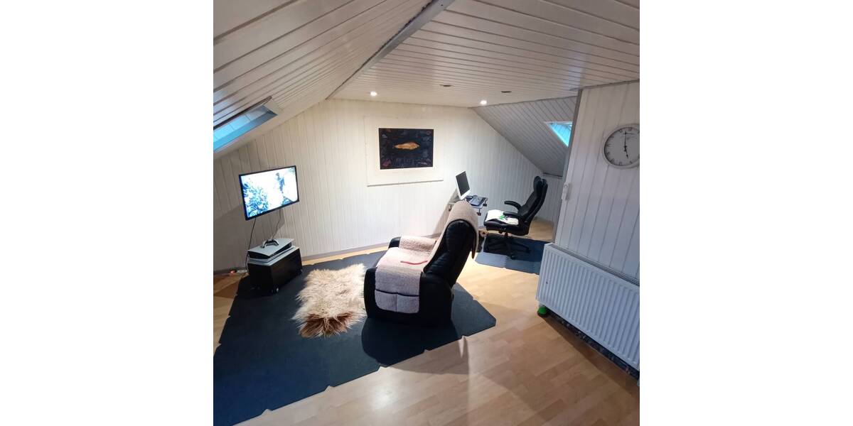 Reihenendhaus Marne - 7 Zimmer, 141 m&sup2;, 229.000&euro; | Angebot:25697363