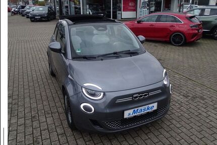 Fiat 500e 21.786 km 18.690 &euro; Cuxhaven 27472