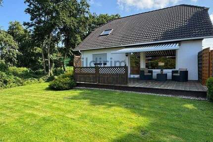 Haus Cuxhaven / Stickenbüttel Stickenbüttel - 6 Zimmer, 140 m&sup2;, 390.000&euro; | Angebot:25732777