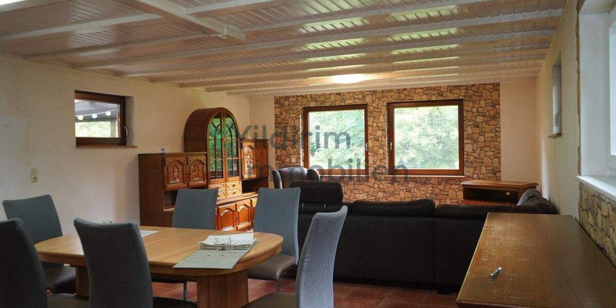 Mehrfamilienhaus, Wohnhaus Flögeln Flögeln - 4 Zimmer, 37 m&sup2;, 115.000&euro; | Angebot:25732780